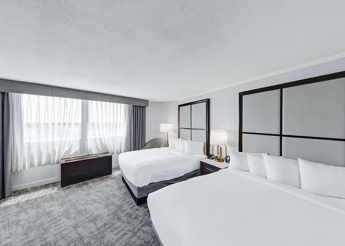 Hilton Chicago/oak Lawn 3*