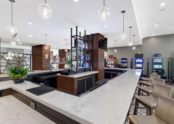 Hilton Chicago/oak Lawn Hotel 3*