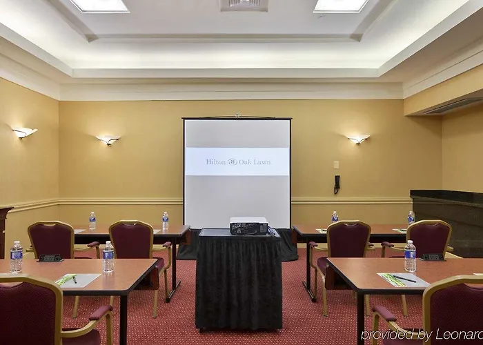 Hilton Chicago/oak Lawn 3*