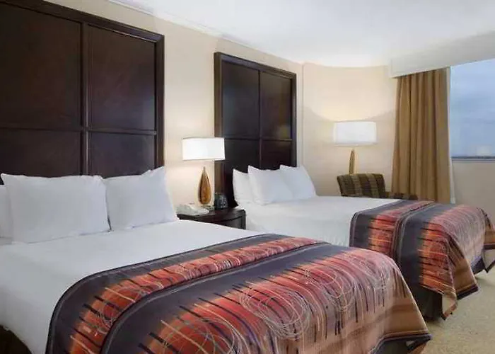 Hotel Hilton Chicago/oak Lawn 3*