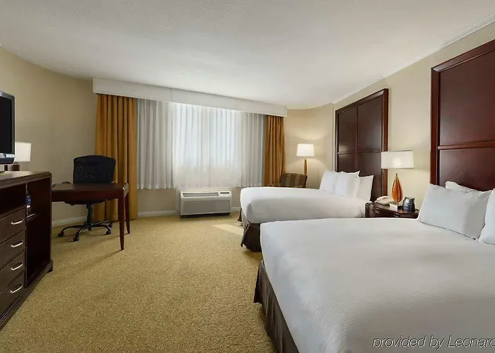 Hilton Chicago/oak Lawn 3*